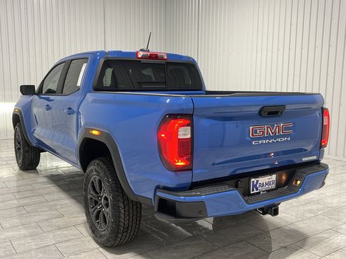 New 2025 GMC Canyon Elevation w/ Convenience Package image 3