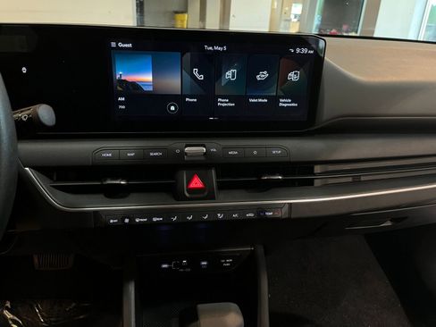 Used 2025 Kia K4 FWD image 17