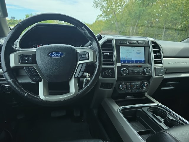 Used 2021 Ford F350 Lariat w/ Lariat Value Package AWD/4WD image 21