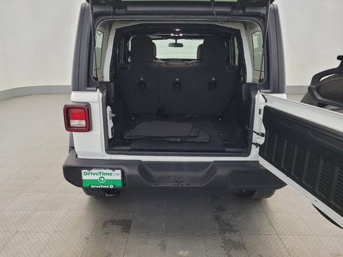 Used 2020 Jeep Wrangler Unlimited Sport S image 29