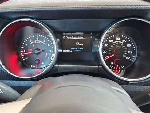 Used 2019 Ford Mustang GT Premium w/ GT Performance Package RWD image 11
