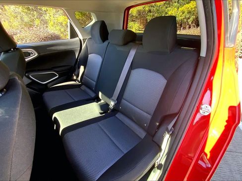 Used 2022 Kia Soul LX image 19