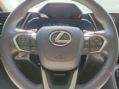 Used 2024 Lexus NX 250 FWD w/ Towing Package (2000 Lbs) image 20