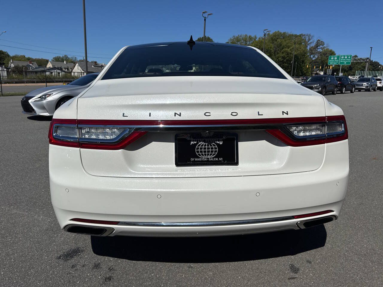 Used 2020 Lincoln Continental Reserve w/ Luxury Package AWD/4WD image 13