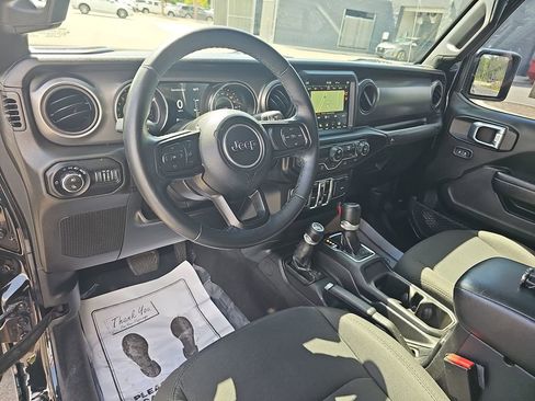 Used 2021 Jeep Gladiator Sport AWD/4WD image 21