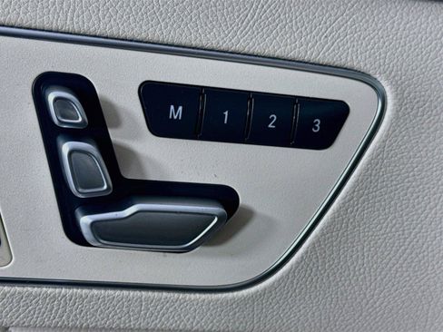 Used 2015 Mercedes-Benz E 350 Sedan image 31