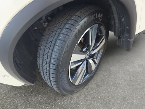 Used 2023 Nissan Rogue Platinum w/ Platinum Premium Package FWD image 31