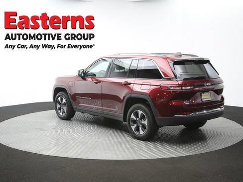 Used 2022 Jeep Grand Cherokee Limited 4xe w/ Luxury Tech Group II AWD/4WD image 68