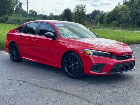 Used 2023 Honda Civic Sport image 6