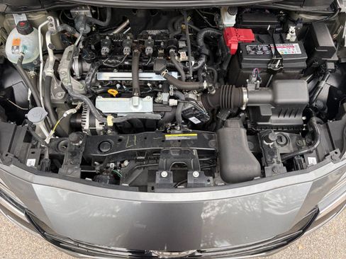 Used 2025 Nissan Versa SV FWD image 28