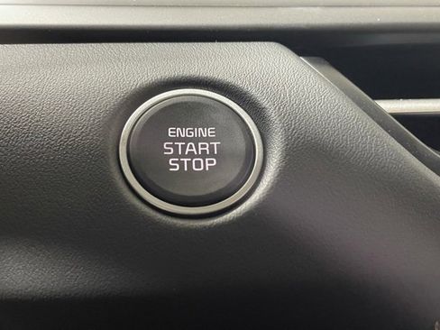 New 2026 Kia Seltos EX image 28