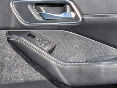 Certified 2025 Nissan Rogue Platinum w/ Platinum Premium Package image 33