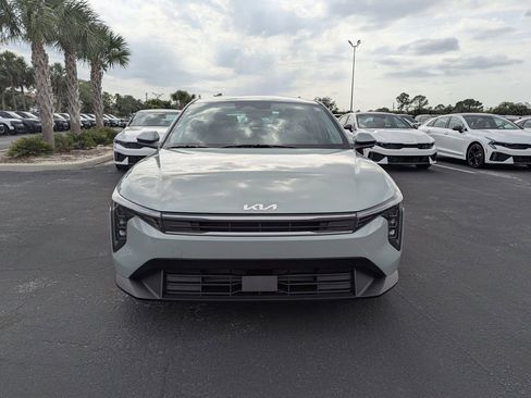 New 2026 Kia K4 FWD image 3