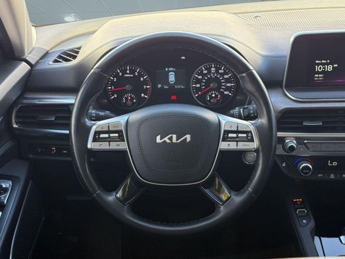 Used 2022 Kia Telluride EX w/ EX Premium Package image 27
