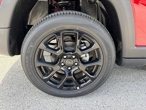 New 2026 Jeep Compass Latitude AWD/4WD image 12