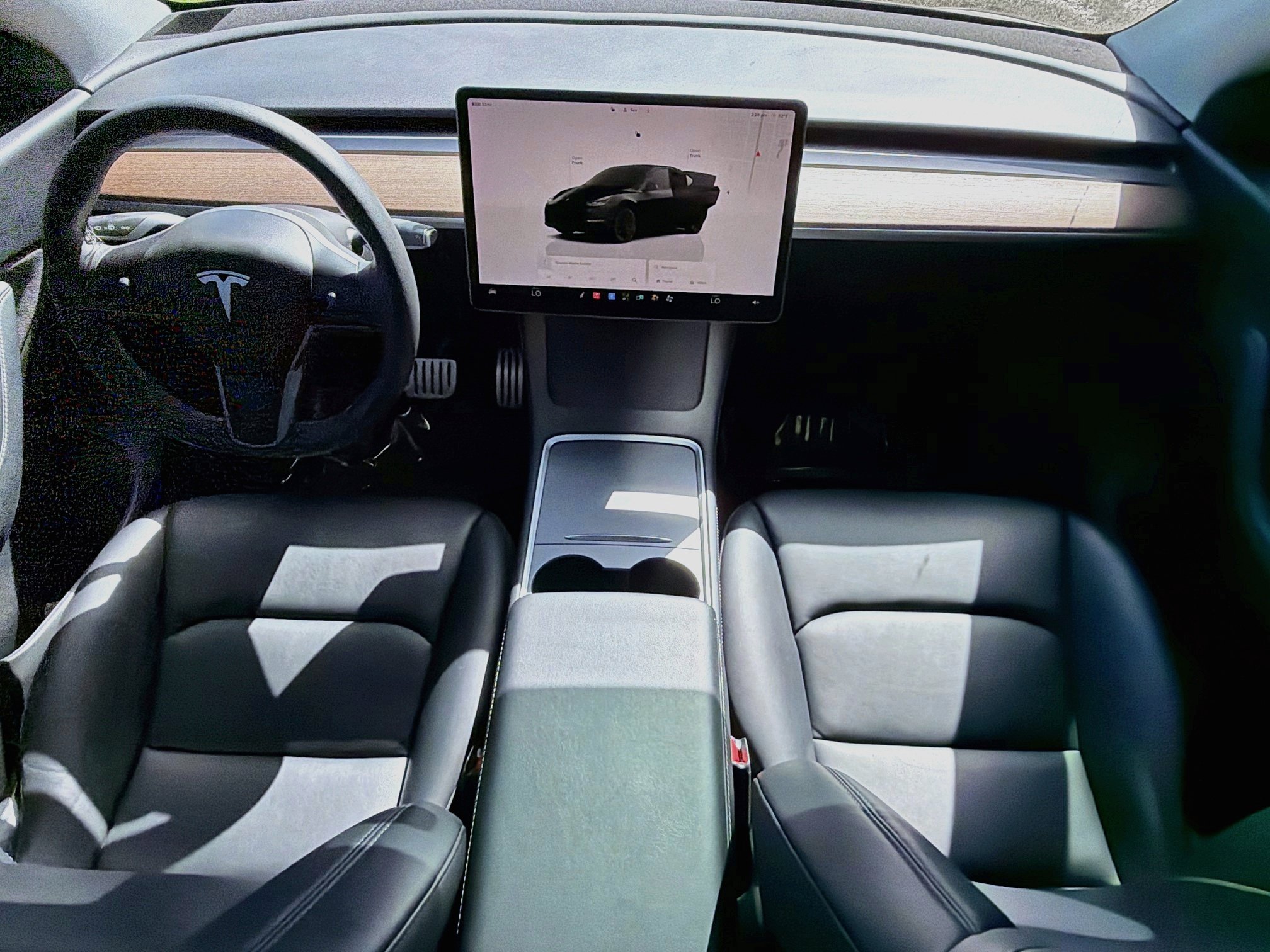 Used 2022 Tesla Model Y Performance AWD/4WD image 16