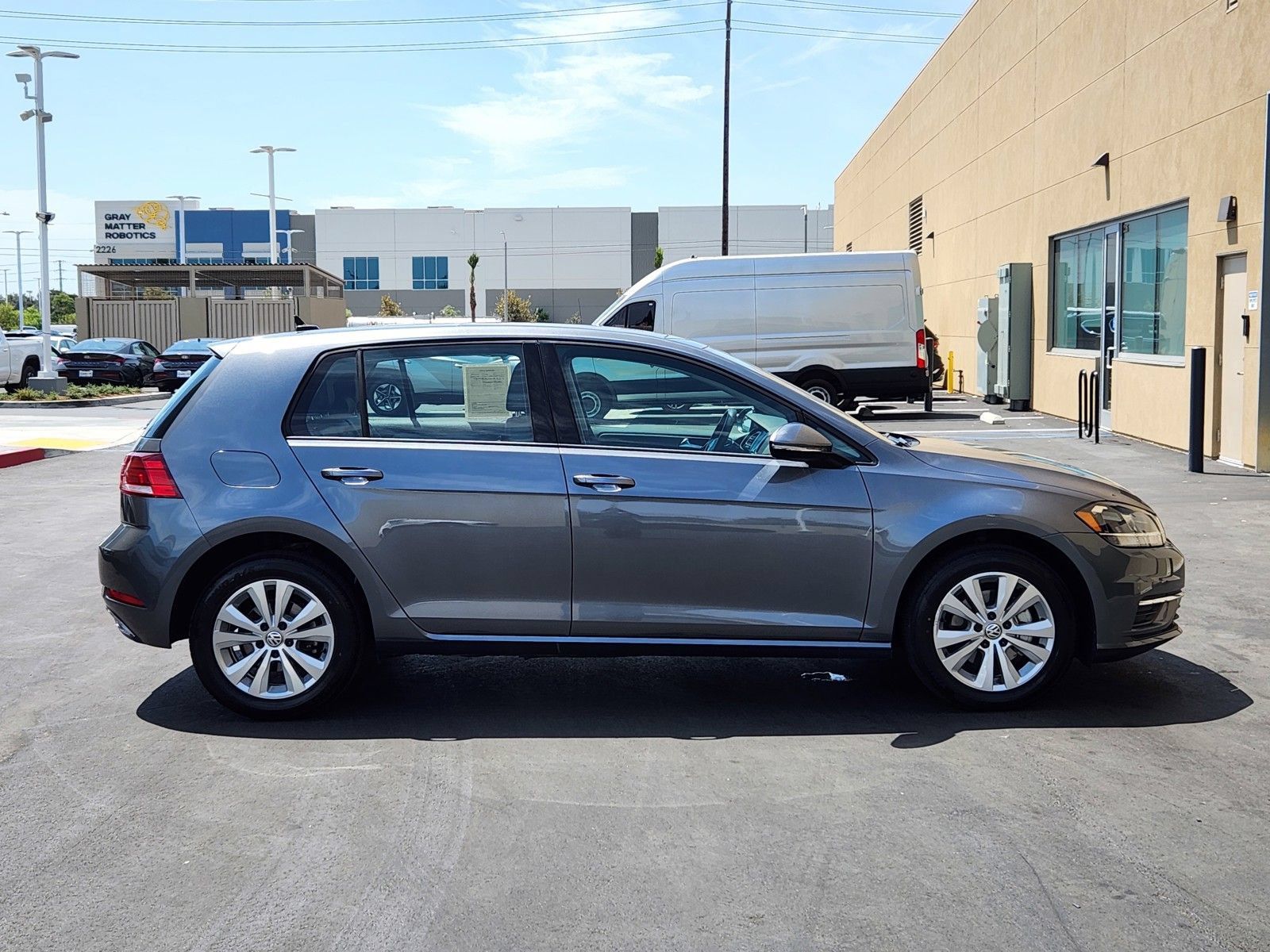 Used 2021 Volkswagen Golf 4-Door FWD image 8
