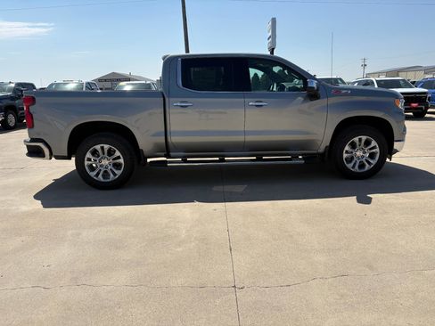 Used 2026 Chevrolet Silverado 1500 LTZ AWD/4WD image 7
