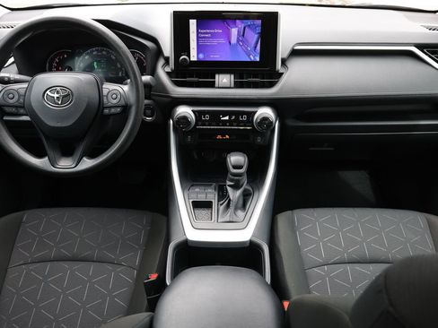 Used 2025 Toyota RAV4 XLE w/ Convenience Package FWD image 2