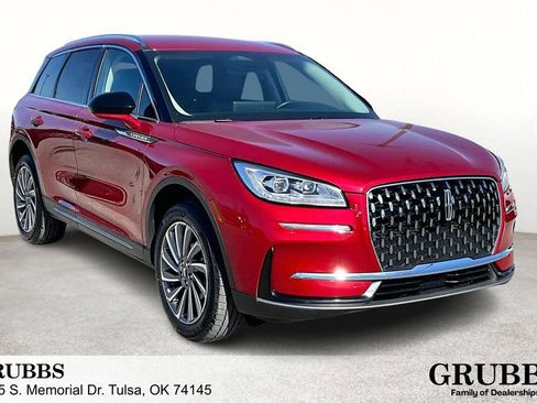 Used 2023 Lincoln Corsair Reserve AWD/4WD image 1