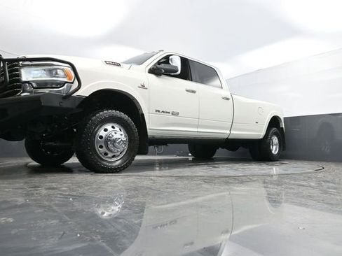 Used 2020 RAM 3500 Limited image 47