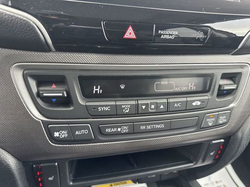 Used 2022 Honda Ridgeline RTL-E image 11