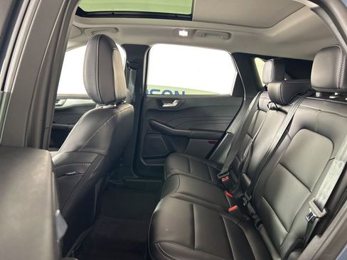 New 2026 Ford Escape Platinum image 31