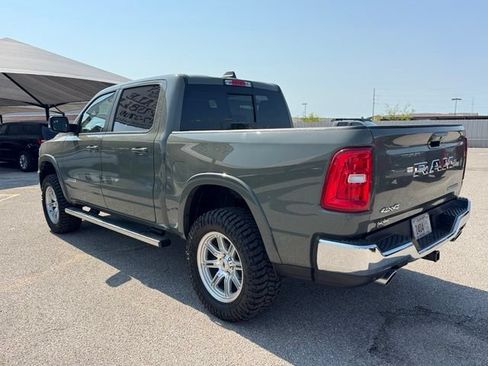 Used 2026 RAM 1500 Laramie AWD/4WD image 4