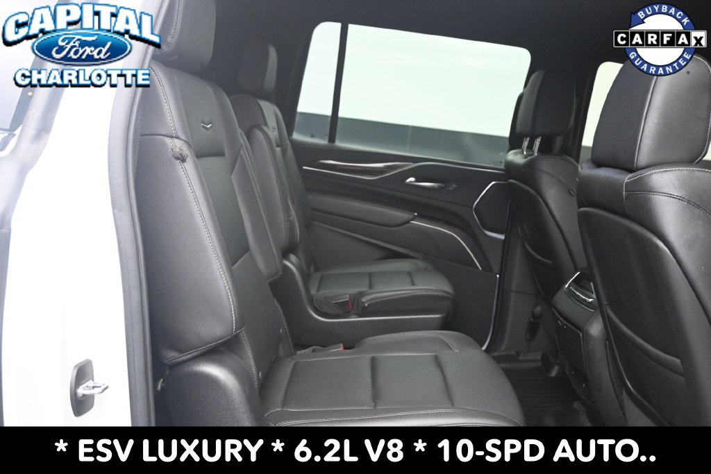 Used 2022 Cadillac Escalade ESV Luxury w/ LPO, Floor Liner Package AWD/4WD image 12