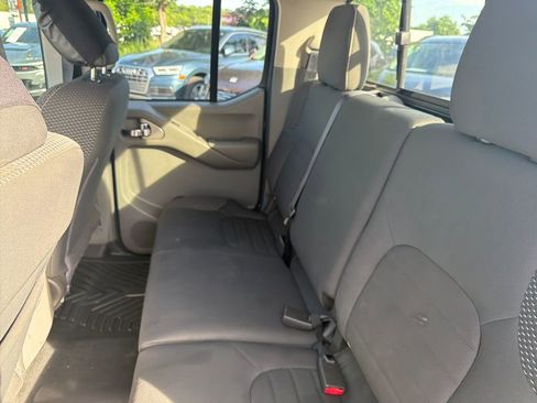 Used 2017 Nissan Frontier Desert Runner RWD image 26