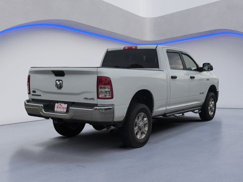 Used 2022 RAM 2500 Big Horn w/ Snow Chief Group AWD/4WD image 5
