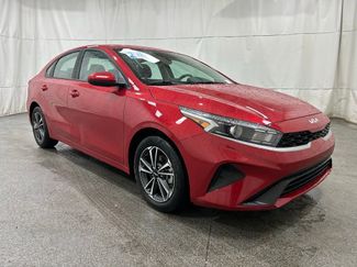 Used 2024 Kia Forte LXS video 1