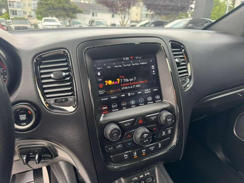 Used 2020 Dodge Durango R/T w/ Technology Group AWD/4WD image 13