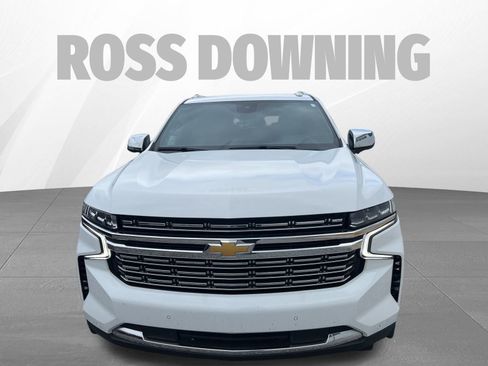 Used 2023 Chevrolet Suburban Premier image 2