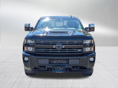 Used 2017 Chevrolet Silverado 3500 LTZ w/ Duramax Plus Package AWD/4WD image 8