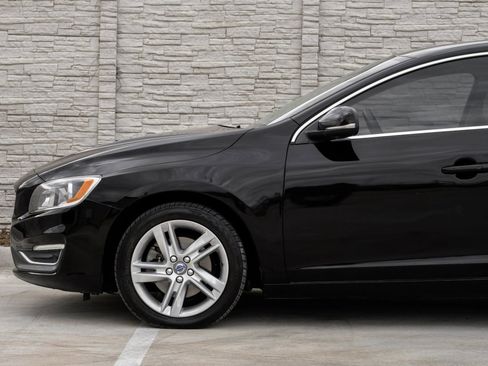 Used 2015 Volvo S60 T5 Premier image 11