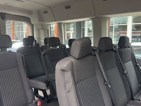 Used 2016 Ford Transit 350 XLT RWD image 10