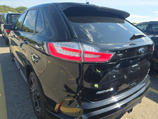 Used 2019 Ford Edge ST w/ Convenience Package AWD/4WD image 7
