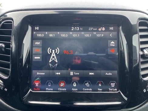 Certified 2018 Jeep Compass Limited w/ Navigation Group image 25