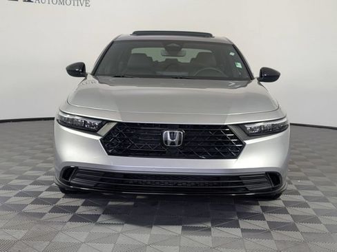 Used 2024 Honda Accord Sport image 3