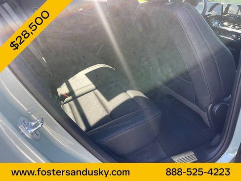 Used 2025 Chevrolet Equinox LT w/ Convenience Package II AWD/4WD image 17