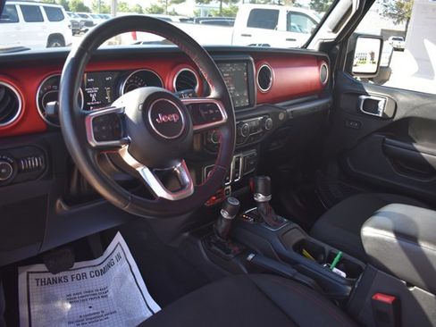 Used 2020 Jeep Wrangler Rubicon AWD/4WD image 17