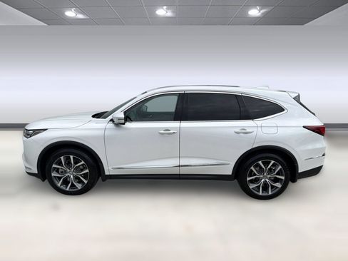 Used 2023 Acura MDX SH-AWD w/ Technology Package image 2