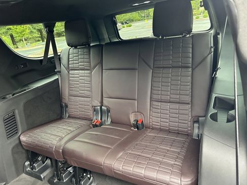 Used 2023 Cadillac Escalade ESV Sport Platinum image 47