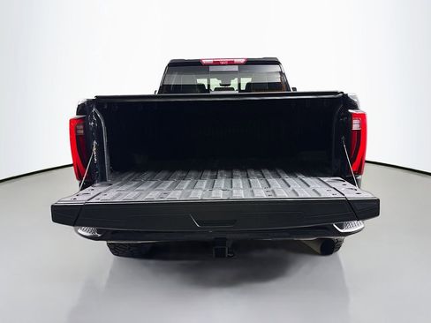 Used 2024 GMC Sierra 2500 Denali Ultimate AWD/4WD image 30