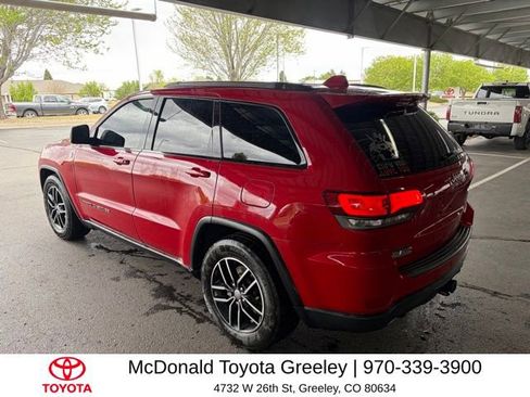 Used 2018 Jeep Grand Cherokee Trailhawk w/ Trailhawk Luxury Group AWD/4WD image 7