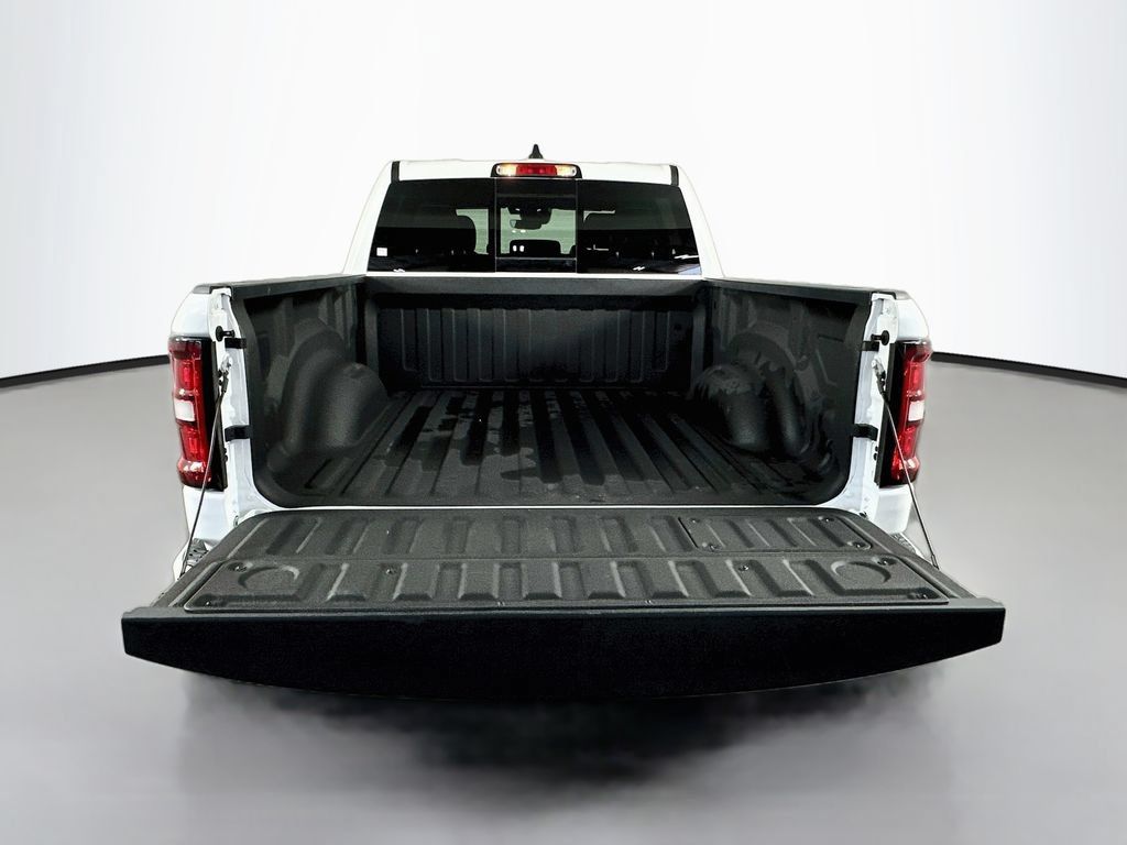 Used 2025 RAM 1500 Laramie w/ Night Edition AWD/4WD image 29