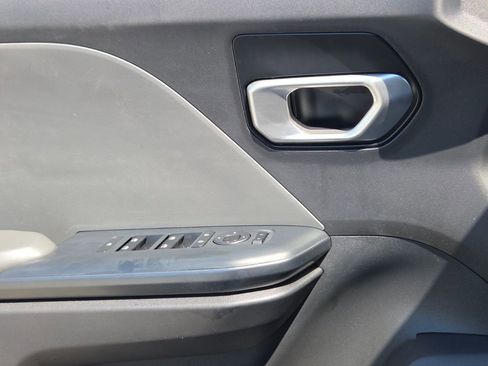 Used 2025 Kia K4 FWD image 27