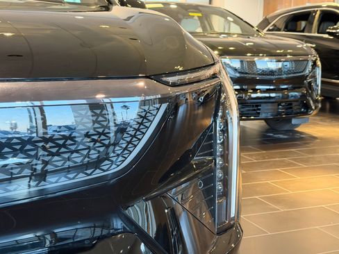 New 2026 Cadillac Optiq Sport 1 AWD/4WD image 11