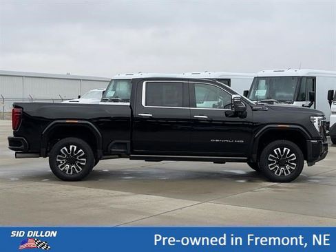 Certified 2024 GMC Sierra 2500 Denali Ultimate w/ Max Trailering Package AWD/4WD image 3